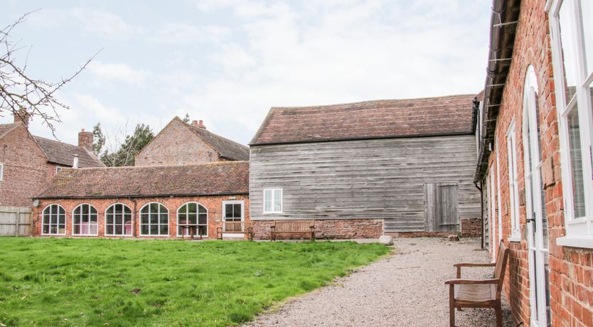 Photo of Stockbatch Granary