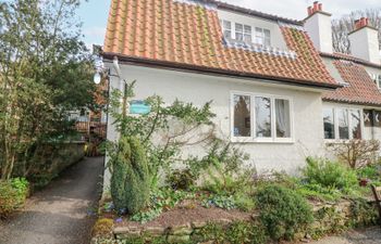 Branklyn Garden Cottage Holiday Cottage