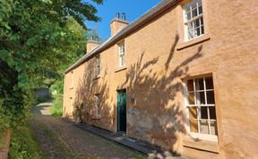 Photo of Paye House - Cromarty