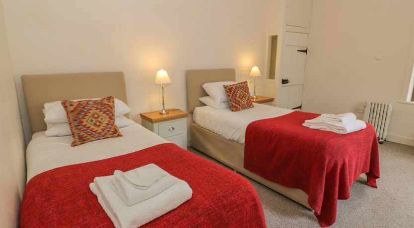 Photo of Ardlochan Lodge - Culzean Castle