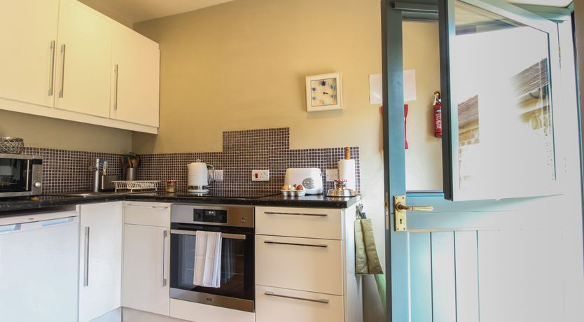 Photo of Foxholes Barn