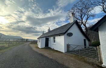 Stalker's Cottage - Torridon Holiday Cottage