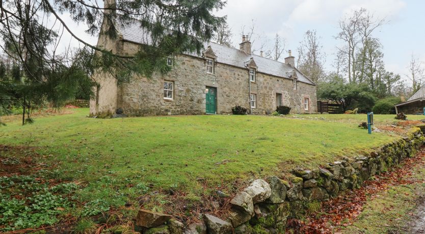 Photo of South Mains Cottage - Craigievar Castle