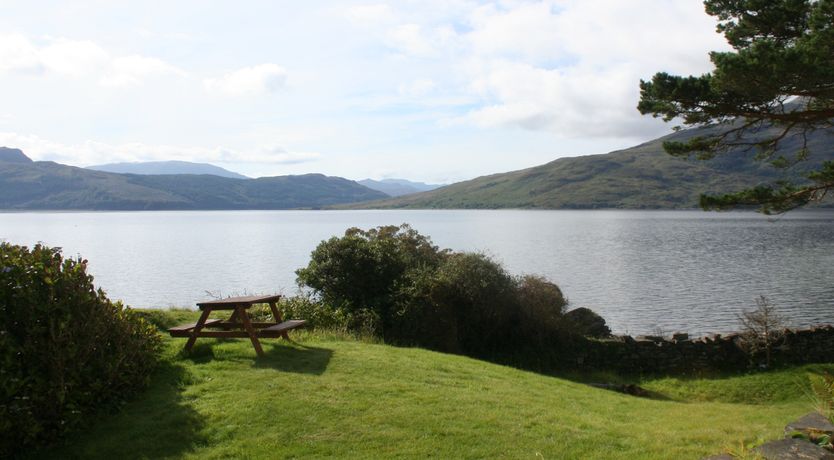 Photo of Craggan Cottage - Balmacara
