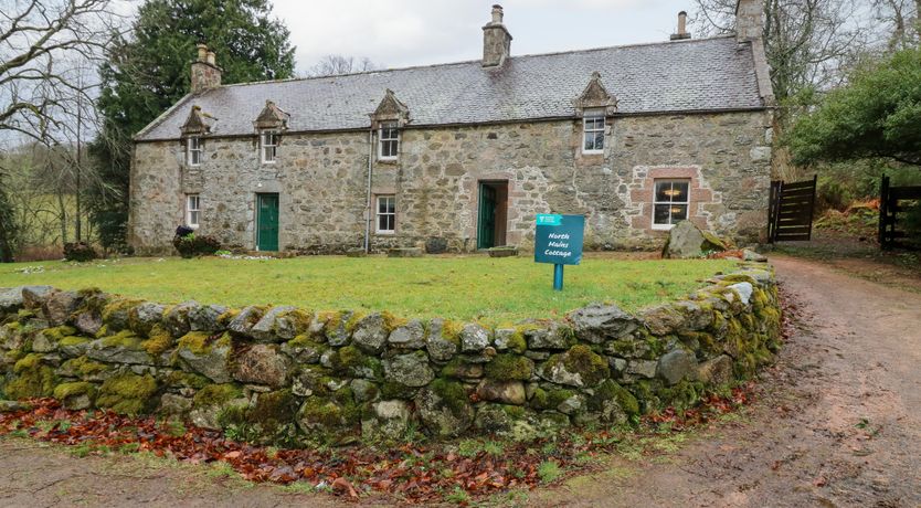 Photo of North Mains Cottage - Craigievar Castle