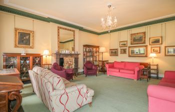 The Laird's Wing - Brodie Castle Holiday Cottage