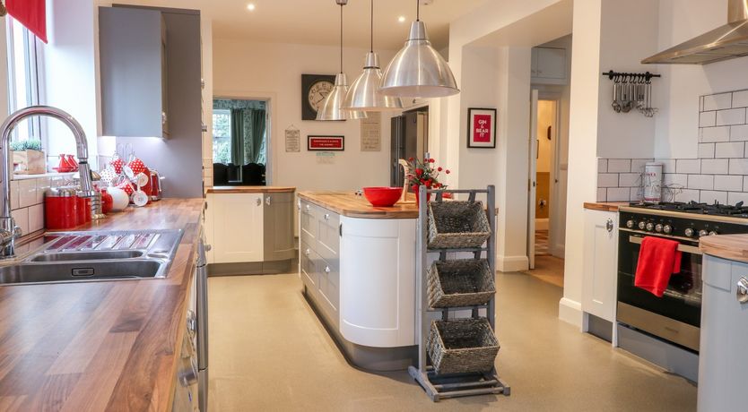 Photo of Yardley Manor