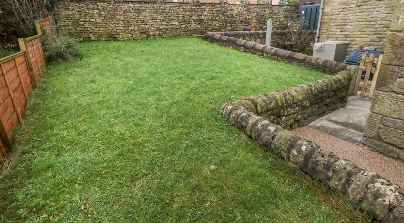 Photo of 1 Town Head