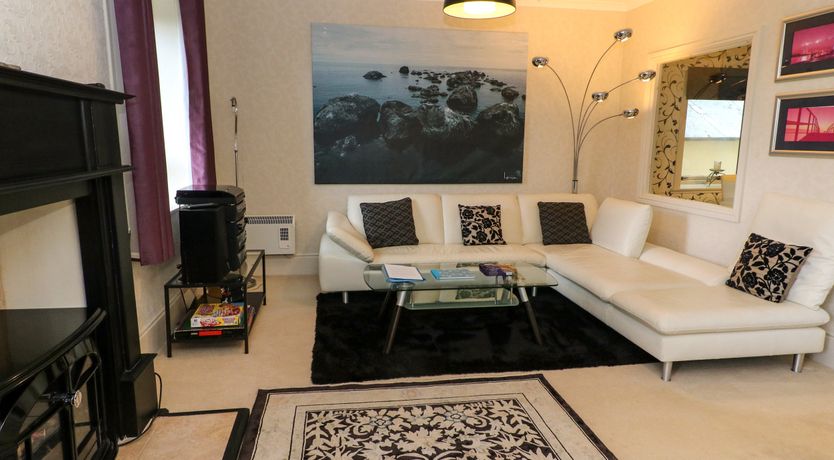 Photo of Burnside House