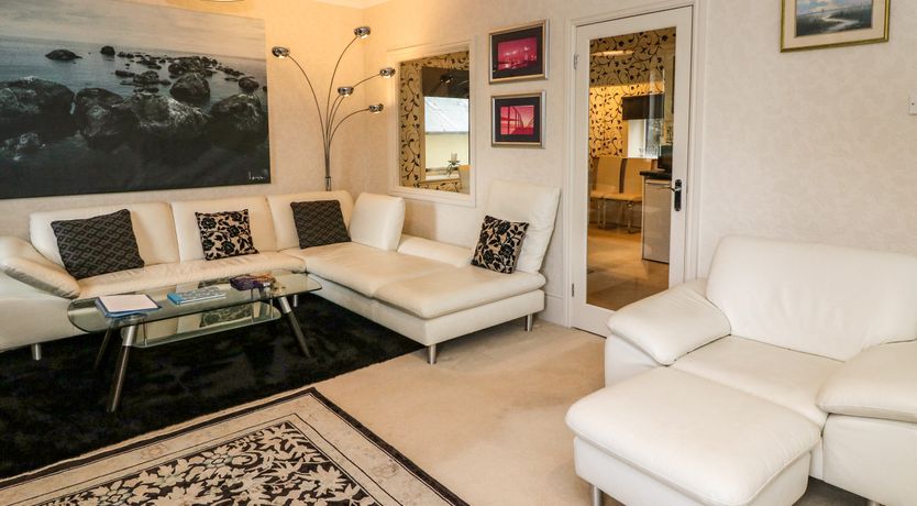 Photo of Burnside House