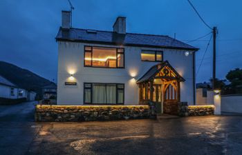 Murmur Y Mor Holiday Cottage