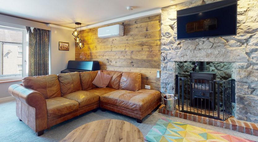 Photo of Murmur Y Mor