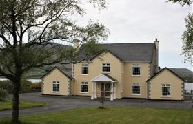 Photo of the-final-furlong-waterfront-self-catering