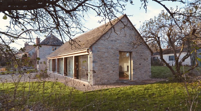 Photo of High Cogges Farm Holiday Cottages – The Cart Shed