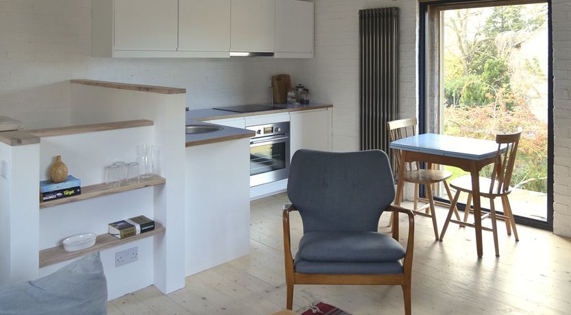 Photo of High Cogges Farm Holiday Cottages – The Granary