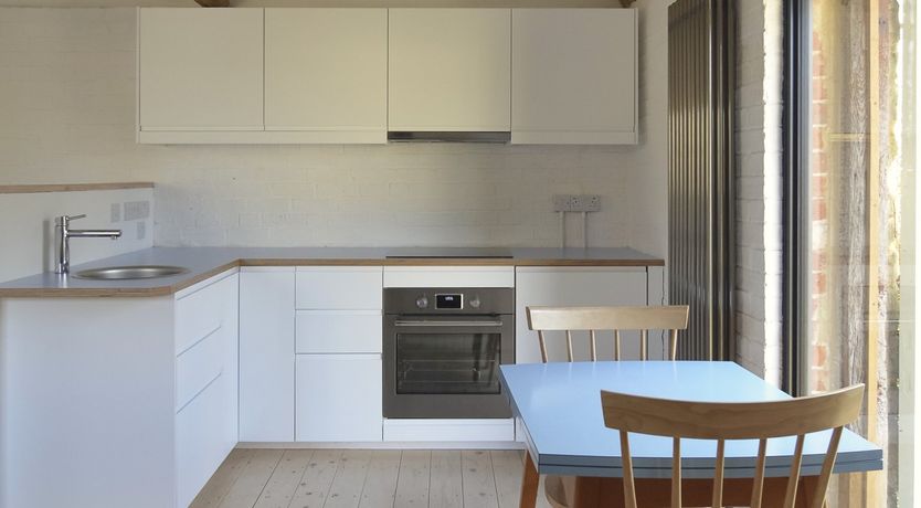 Photo of High Cogges Farm Holiday Cottages – The Granary