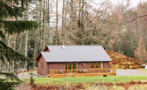 Photo of Fersit Log Cottage