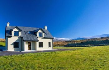 Celtic Breeze House  Holiday Cottage