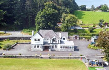 Pengwern Holiday Cottage