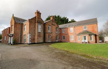 Plas Coch Holiday Cottage