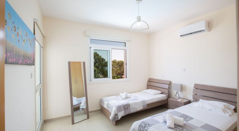 Photo of Protaras Mesogeios Villa ME16