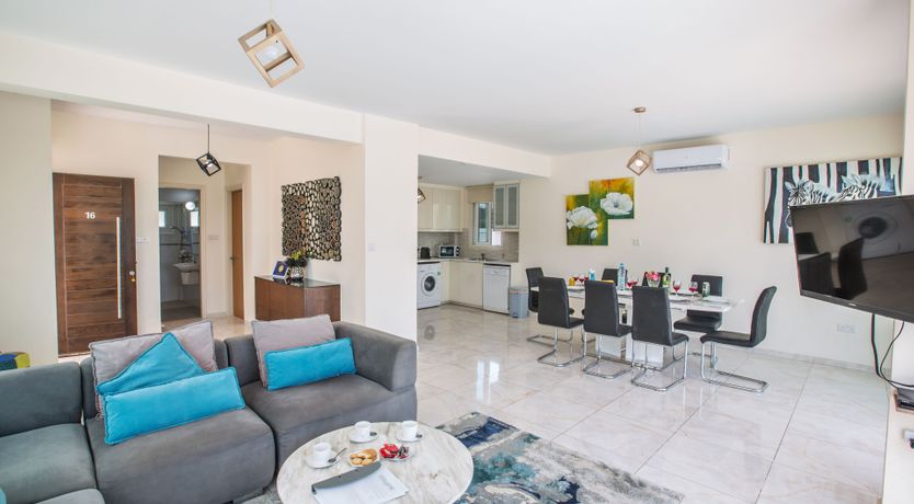 Photo of Protaras Mesogeios Villa ME16