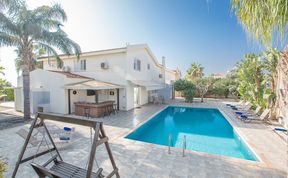 Photo of Ayia Napa Holiday Villa AT26