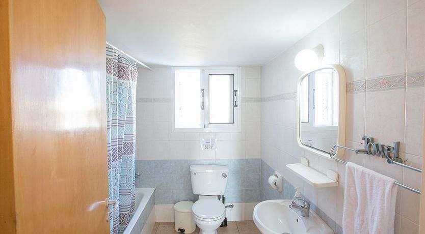 Photo of Ayia Napa Holiday Villa AT26