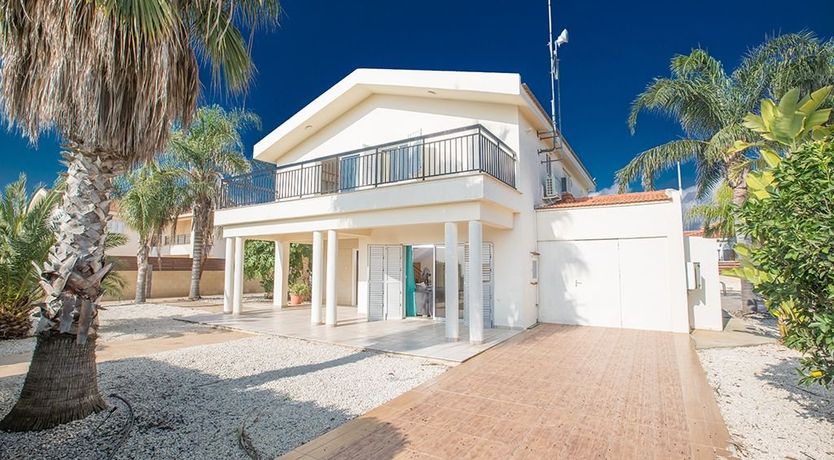 Photo of Ayia Napa Holiday Villa AT26