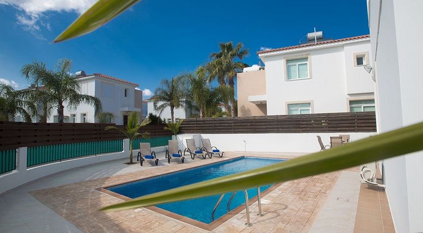 Photo of Protaras Mesogeios Villa ME25