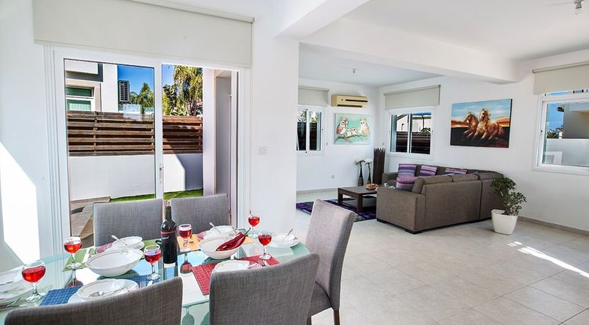 Photo of Protaras Mesogeios Villa ME25