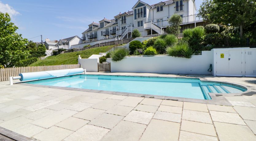Photo of 2 Garden Apartment