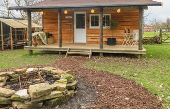 Bramley Orchard Glamping Holiday Cottage