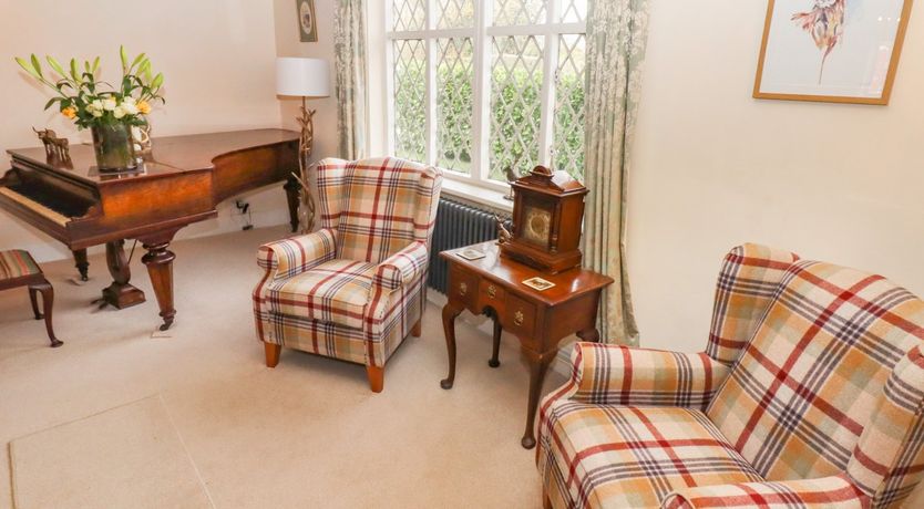 Photo of Top Farm House