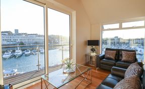 Photo of Harbourside Haven Penthouse 1