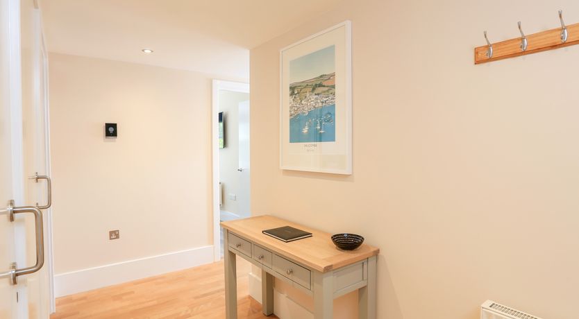 Photo of 12 Combehaven