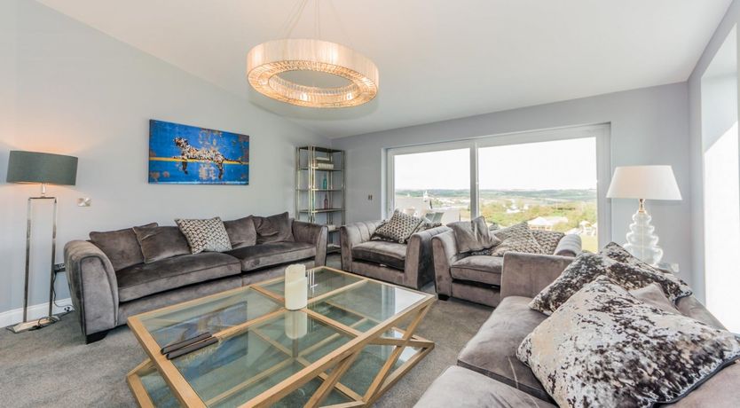 Photo of Riverviews, Kinsale, sleeps 21 guests