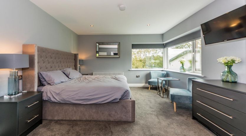 Photo of River views Kinsale, sleeps 26 guests 