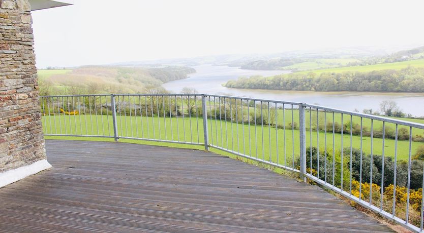 Photo of The Waterfront House 9 Mins drive to Kinsale sleeps 16 guests
