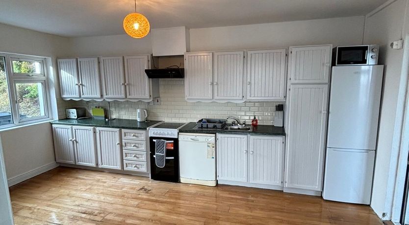 Photo of The Waterfront House 9 Mins drive to Kinsale sleeps 16 guests