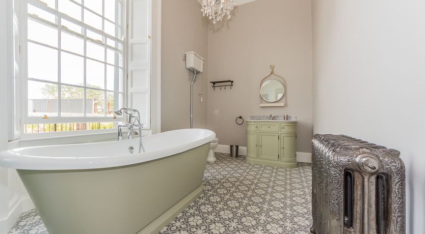 Photo of Ballywilliam House, Kinsale, sleeps 32 guests 