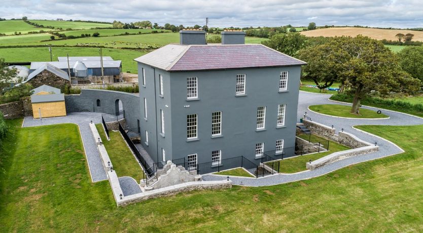 Photo of Ballywilliam House,Kinsal Georgian Waterfront Sanctuary