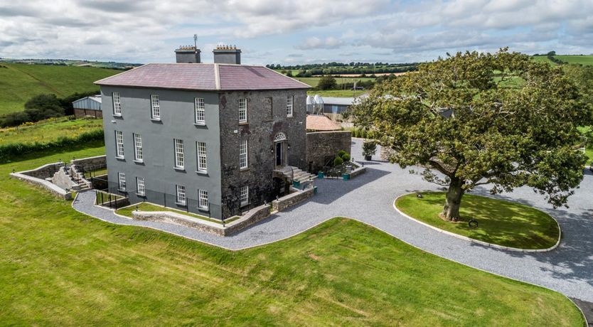 Photo of Ballywilliam House, sleeps 32 guests 