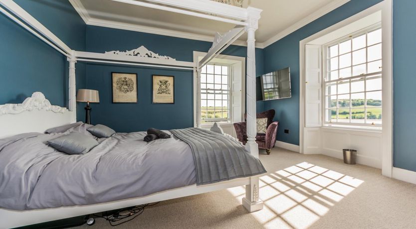 Photo of Ballywilliam House, sleeps 32 guests 