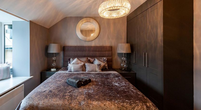 Photo of The Kinsale Town House, sleeps 16 guests 