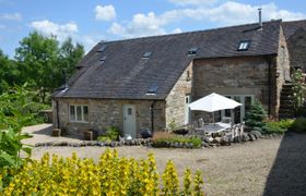 Photo of green-farm-stables