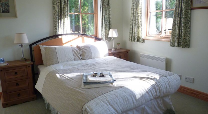 Photo of Kintaline House -spacious quality whole house