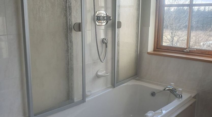 Photo of Kintaline House -spacious quality whole house