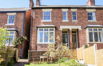 Willow View Holiday Cottage