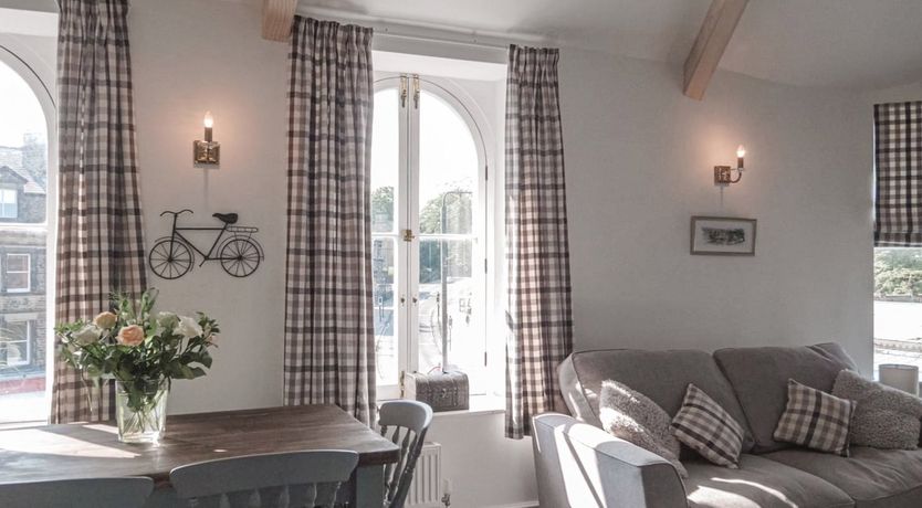 Photo of Crescent View